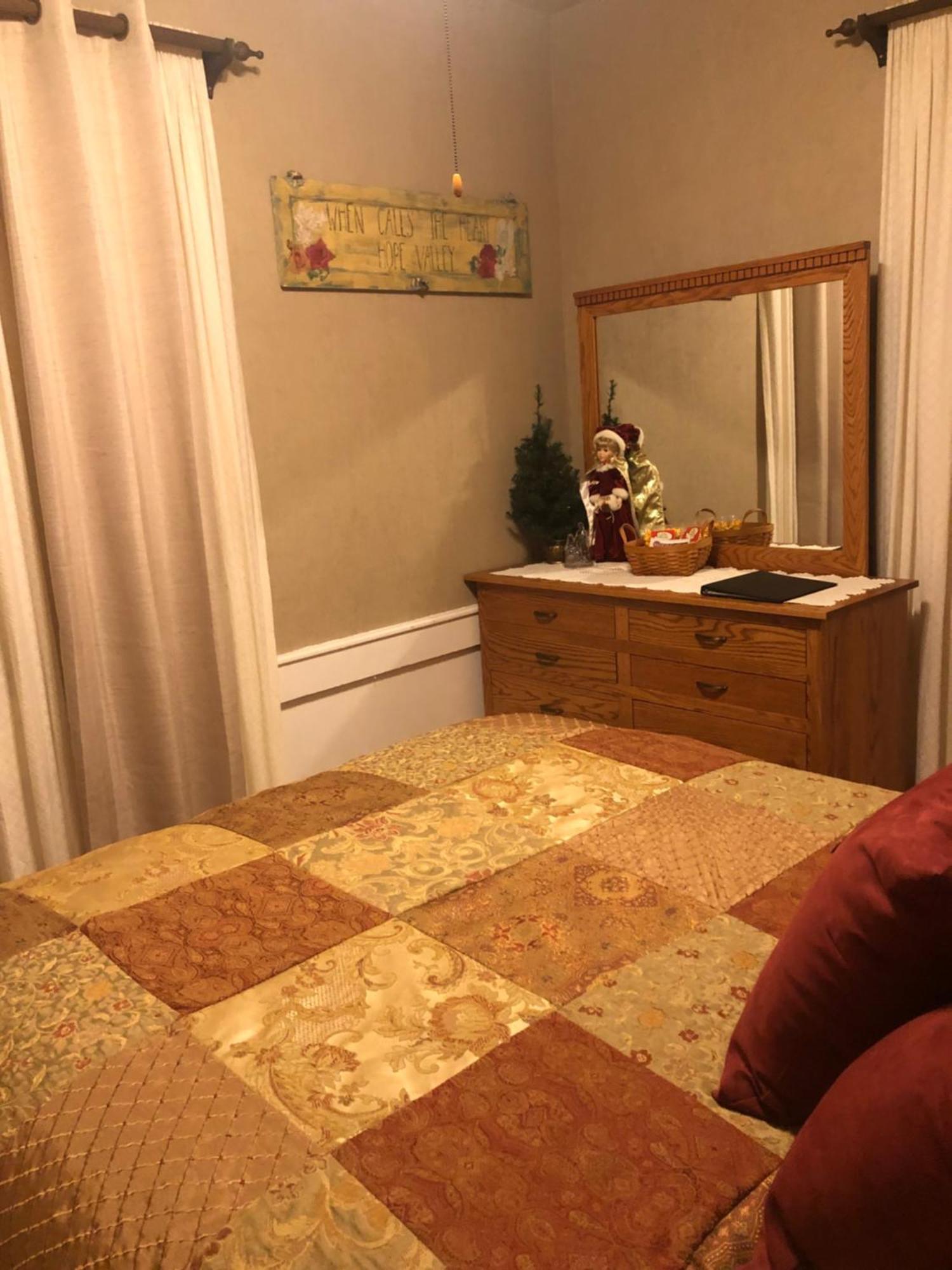 The Farmhouse Inn Guest House Nappanee Dış mekan fotoğraf